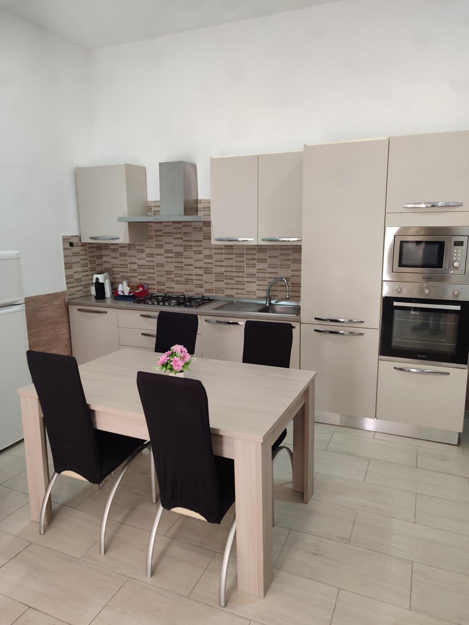 Al Civico 13 Apartman Foggia Kültér fotó